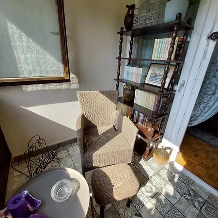 Retro Cosy Apartment *